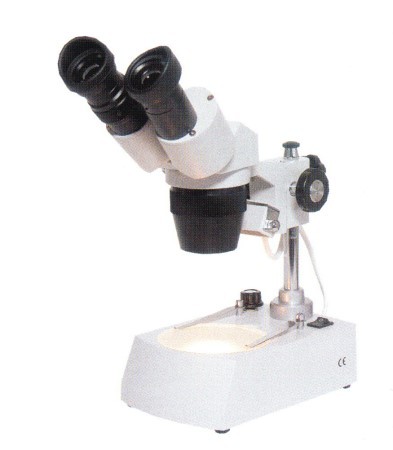 Abbildung: Stereo- Mikroskop ST-40 (Das Bild kann vom Original geringfügig abweichen.)